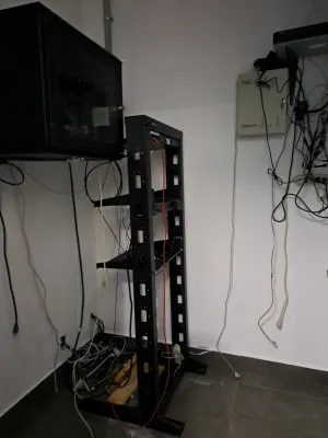 oficinas y locales comerciales - Alquilo oficina  edifcorporativo arroyo hondo viej 3