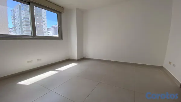 apartamentos - Apartamento en venta en Ensanche Piantini con área social y 4 parqueos 10