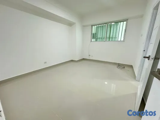 apartamentos - Apartamento en venta con balcón tipo terraza en L 9
