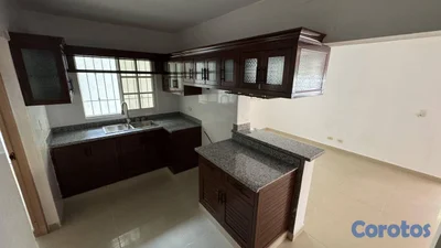 Apartamento de 3 habitaciones 2 baños en venta en 