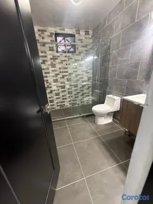 casas -  Casa en venta en Los Rosales, Santo Domingo Este  17