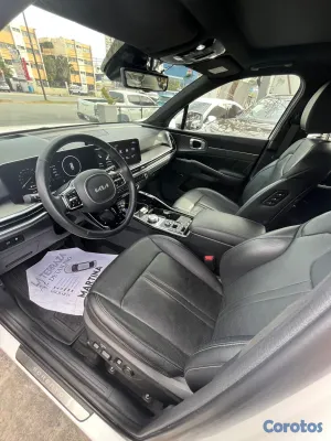 jeepetas y camionetas - Kia Sorento MQ4 Limited 4WD 2025 5
