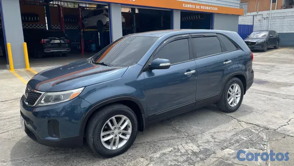 jeepetas y camionetas - OFERTA! KIA SORENTO LX 2014 COMO NUEVA. 3