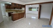 apartamentos - ALQUILÓ 4to piso en la esmeralda no ascensor no BALCON 