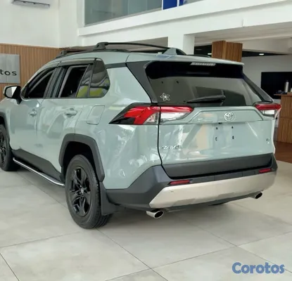 jeepetas y camionetas - La más nueva 2023 Recién importada Toyota rav4 XLE AWD 3