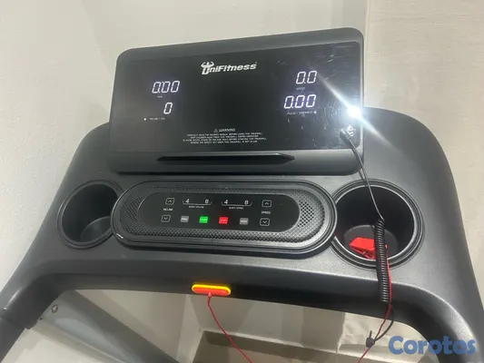 Artículos Deportivos - Caminadora Unifitness Pro 2.0  3