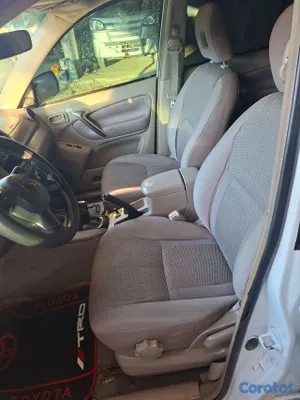 jeepetas y camionetas - vendo toyota rav4 2004  13