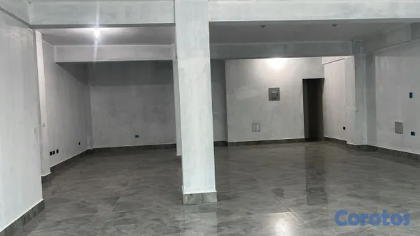oficinas y locales comerciales - Local en alquiler 4