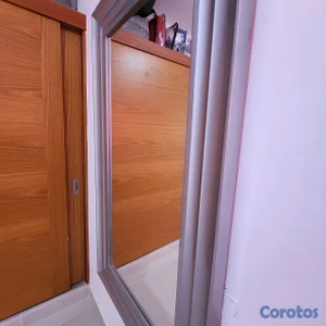 Espejo grande en optimas condiciones 