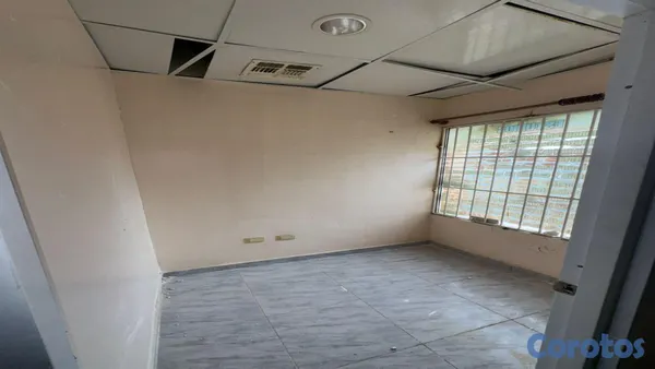 oficinas y locales comerciales - Local en Alquiler – Ensanche Ozama, Santo Domingo Este. 4