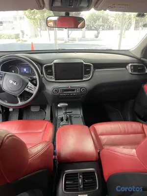 jeepetas y camionetas - kia Sorento LX 4x2  3