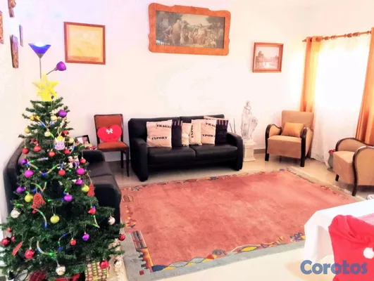 casas - Preciosa Casa, Piscina, cerca de la playa, jardín 1900m²! Título! Villa Finca 8