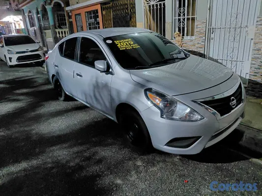 carros - Nissan Versa 2019 Americano en Venta 2