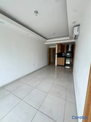 apartamentos - *Alquilo Apto con Línea Blanca a estrenar de una H 8