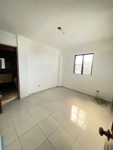 Minipenthouse de tres niveles con excelente vista en Alquiler