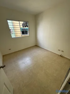 Se alquila habitación para estudiante (Mujer)