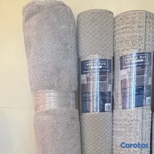 alfombras americanas, nuevas, disponibles 