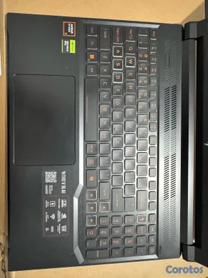 computadoras y laptops - Laptop Gamer Acer Nitro V16 RTX 5050 8GB / Ryzen 7 / 16GB DDR5 / 180Hz 4