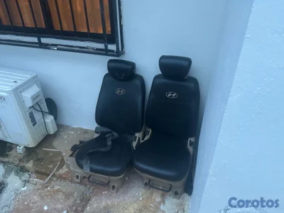 asientos para Nissan nv200 y Hyundai h1‼️
cómodos.....