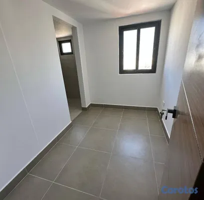 apartamentos - Apartamento en alquiler en Bella Vista Av. Sarasot 3