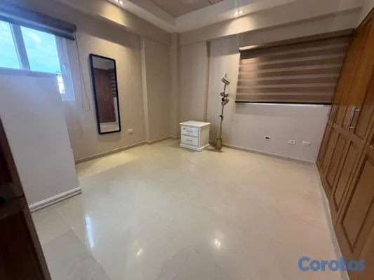 apartamentos - vendo apartamento los cacicazgos en la enrriquillo tres habitaciones 2.5 baños  8
