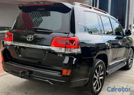jeepetas y camionetas - Toyota Land Cruiser 5