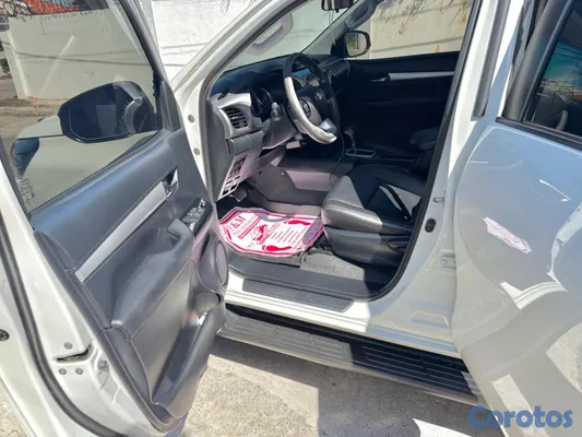 jeepetas y camionetas - Toyota Hilux 2022 2.4  14