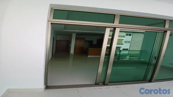 apartamentos - Alquilo apartamento en el Millón US$800 Mantenimiento incluido 4