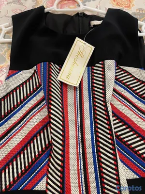 ropa para mujer - Vendo vestido completamente nuevo sin usar con sus etiquetas 
Talla 6 4