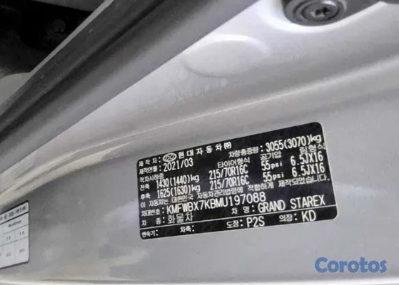 jeepetas y camionetas - HYUNDAI GRAND STAREX 2021 GRIS 17