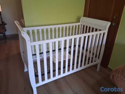 Cuna para bebes convertible