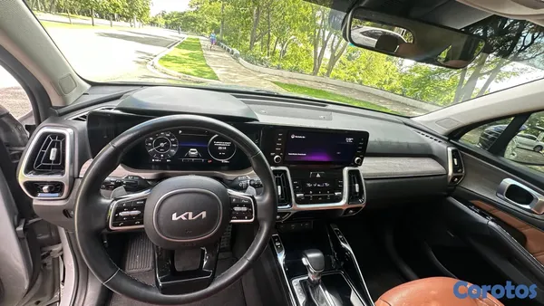 jeepetas y camionetas - Vendo Kia Sorento XS Prestige 2022 8