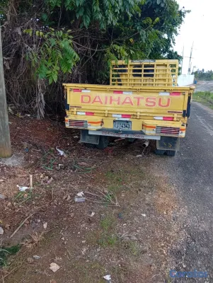 camiones y vehiculos pesados - Camión Daihatsu 96 6