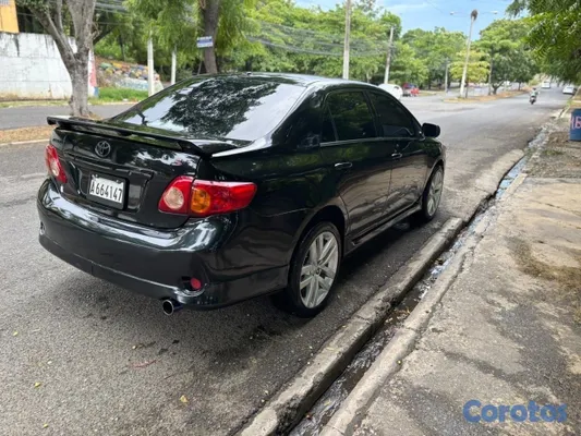 carros - Toyota Corolla tipo S año 2010  10