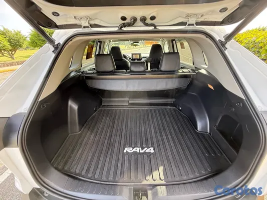 jeepetas y camionetas - Toyota Rav4 XLE 2020 clean Carfax!!!! 7