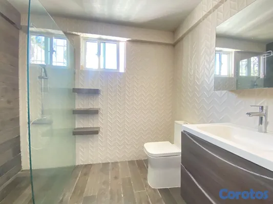 casas - casa en los Casicasgo de 4 hab . patio dos niveles y Jardin  8