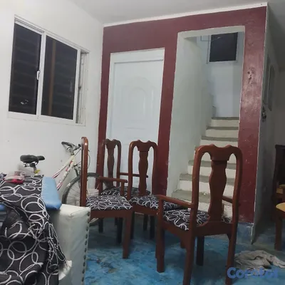 muebles y colchones - mesa de  4 Sillas  4