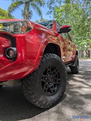 jeepetas y camionetas - 2019 Toyota 4 Runner TRD Off-Road Premium 6