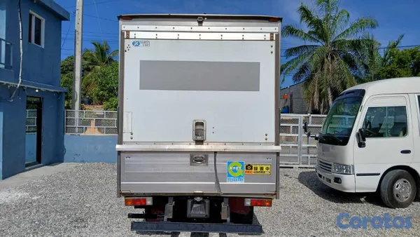 camiones y vehiculos pesados - VENDO MITSUBISHI CANTER 2015 INICIAL 300,000 FINAN 5