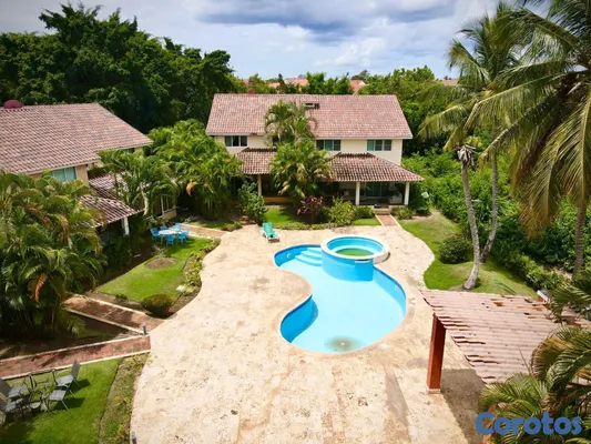 casas vacacionales y villas -  Villa de Lujo en Venta – Alquiler en Metro Countr 6