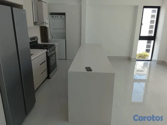 apartamentos - Se alquila Amplio apartamento en Torre Nueva y Moderna – Bella Vista, 4to nivel. 3