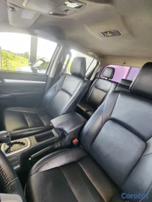 jeepetas y camionetas - 2017 Toyota Hilux Revo 3.0 Diesel 14
