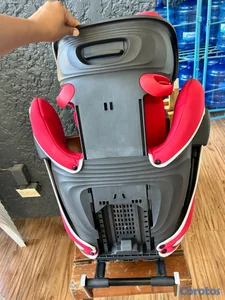 ASIENTO DE CARRO PARA BEBÉ/ CAR SEAT FOR BABIES