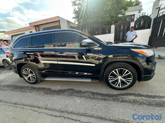 jeepetas y camionetas - Excelentes condiciones, millas originales 2