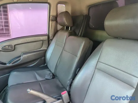 camiones y vehiculos pesados - HYUNDAI PORTER II AÑO 2014-Camión de carga 1 tonel 4