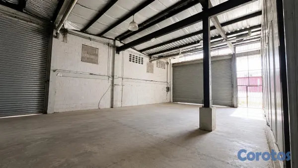 oficinas y locales comerciales - Alquilo Nave 3,480 Mts en Av Hispanoamericana, San 5