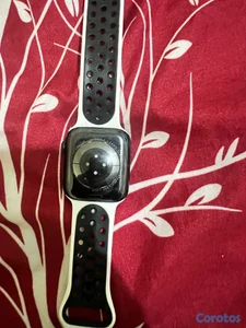 Apple Watch serie 7 
batería:85