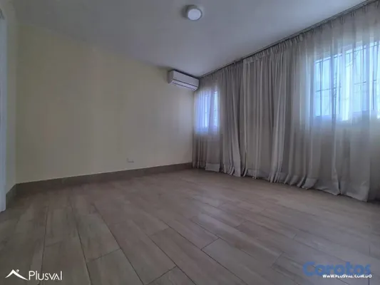 oficinas y locales comerciales - Apartamento en alquiler en Paraiso 3