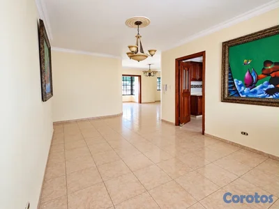 vendo renacimiento piso 4 con terraza tres habitaciones dos baños dos parqueos 