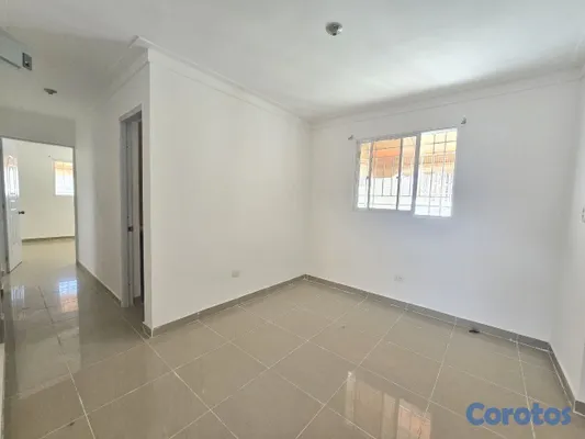 apartamentos - Apartamento en Alquiler en San Isidro 4to Piso con 8